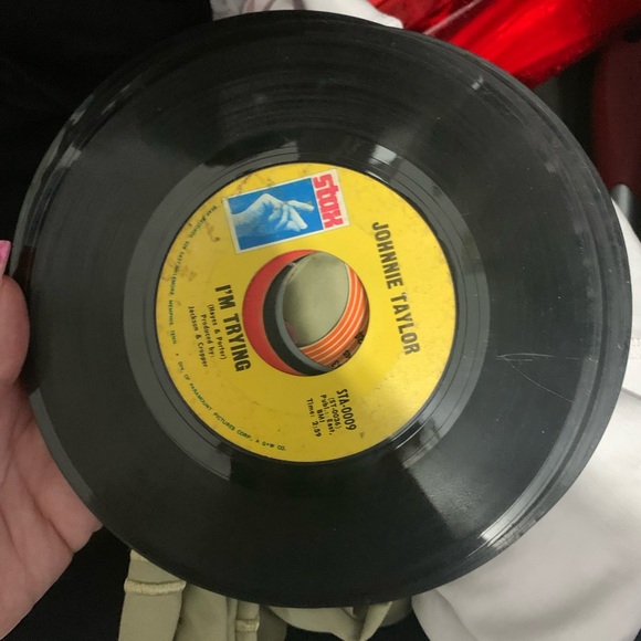 A couple of records - Picture 2 of 5